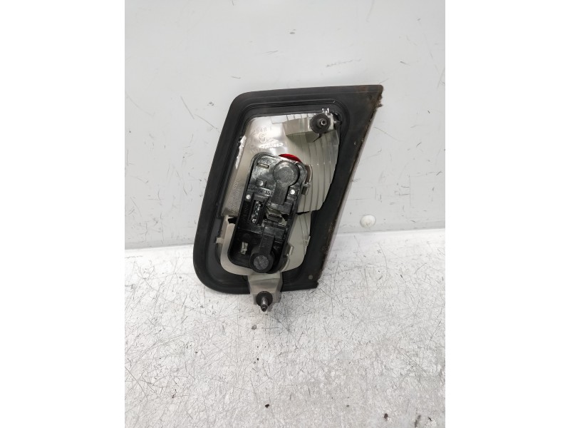 Recambio de piloto trasero izquierdo interior para saab 9-3 berlina 2.2 16v tid cat referencia OEM IAM   