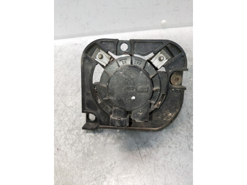 Recambio de faro antiniebla derecho para fiat nuova 500 (150) lounge referencia OEM IAM   