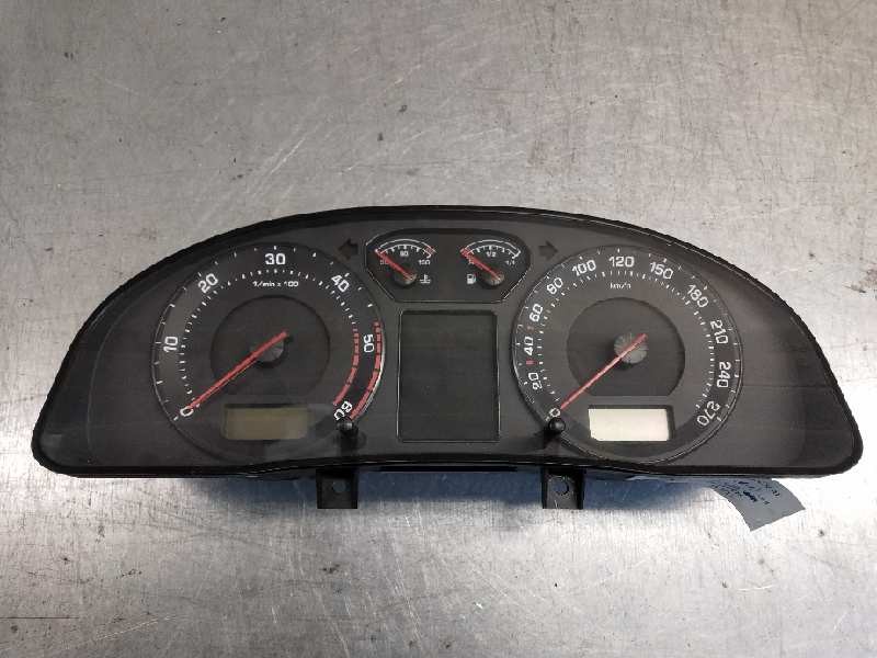 Recambio de cuadro instrumentos para skoda superb (3u4) 2.0 tdi dpf referencia OEM IAM 110080116009 3U0920811D 