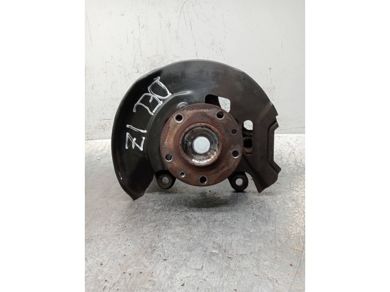 Recambio de mangueta delantera izquierda para nissan qashqai (j11) acenta referencia OEM IAM   