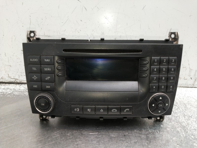 Recambio de sistema audio / radio cd para mercedes clase c (w203) sportcoupe c 220 cdi (la) (203.708) referencia OEM IAM A203870