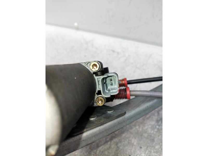 Recambio de elevalunas delantero derecho para citroen xsara berlina 1.9 td sx referencia OEM IAM   5P