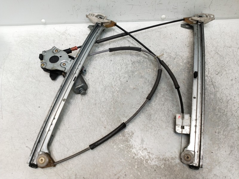 Recambio de elevalunas delantero izquierdo para citroen xsara berlina 1.9 td sx referencia OEM IAM   