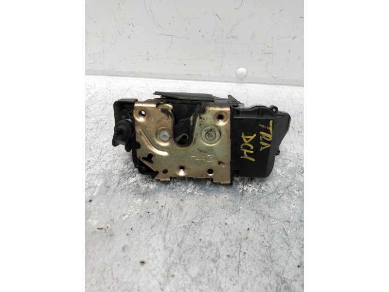 Recambio de motor cierre centralizado trasero derecho para citroen xsara berlina 1.9 td sx referencia OEM IAM   5P