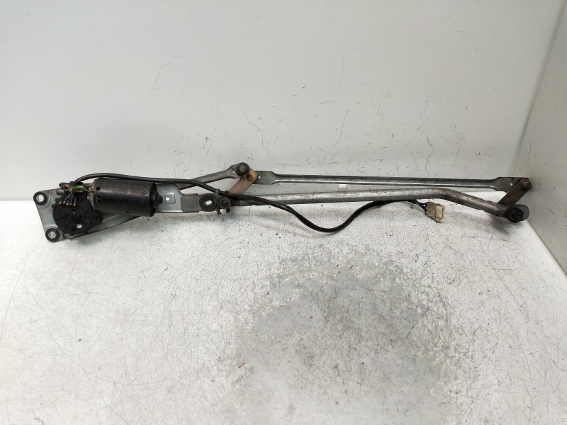 Recambio de motor limpia delantero para citroen xsara berlina 1.9 td sx referencia OEM IAM 0390241356  