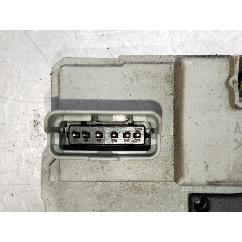 Recambio de motor cierre centralizado delantero derecho para citroen berlingo 2.0 hdi vivace referencia OEM IAM   5P
