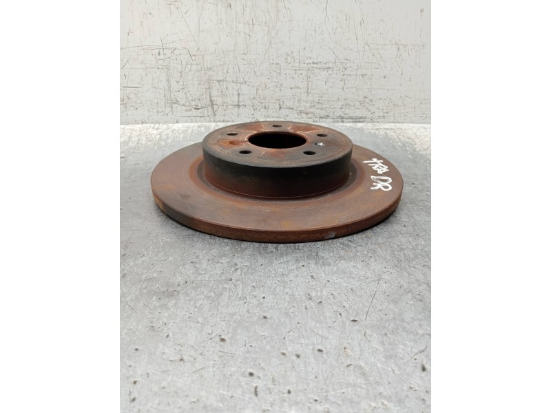 Recambio de disco freno trasero para nissan qashqai (j11) acenta referencia OEM IAM   