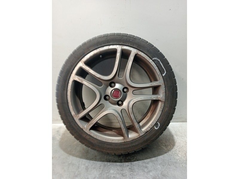 Recambio de juego llantas para fiat grande punto (199) 1.4 16v active referencia OEM IAM  205/45/17 VER FOTOS
