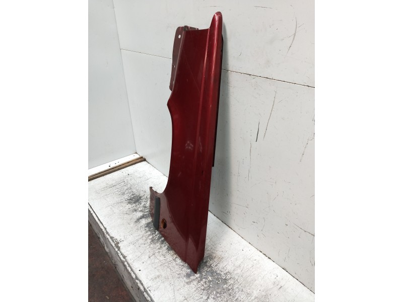 Recambio de aleta delantera izquierda para volvo serie 850 2.5 10v berlina referencia OEM IAM   