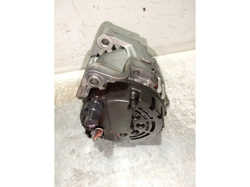 Recambio de alternador para renault scenic rx4 (ja0) 1.9 dci sportway referencia OEM IAM 402243091  