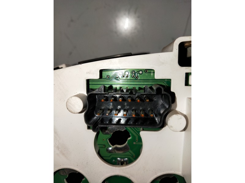 Recambio de cuadro instrumentos para chrysler voyager (rg) 2.5 crd lx referencia OEM IAM P56044981AB TN1575301971 R981AB