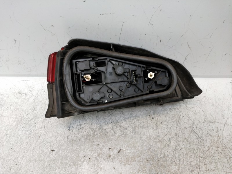 Recambio de piloto trasero derecho para peugeot 106 (s1) 1.5 diesel cat (tud5 / vjy) referencia OEM IAM   