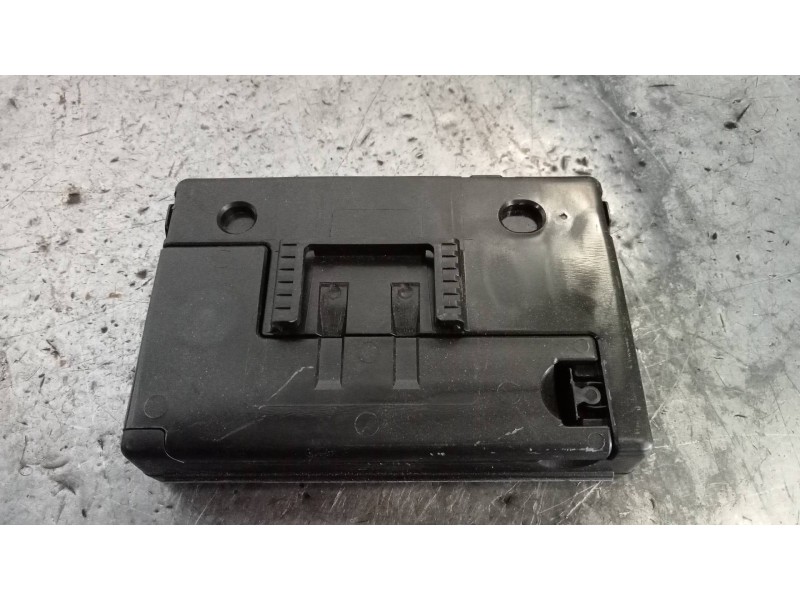 Recambio de modulo electronico para renault zoe referencia OEM IAM 282755767R A2C9583741601 