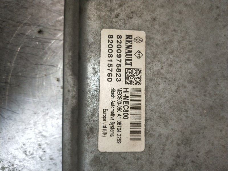 Recambio de centralita motor uce para renault laguna coupe initiale referencia OEM IAM 8200975823 8200815760 