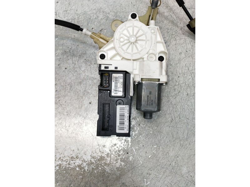 Recambio de elevalunas delantero izquierdo para renault laguna coupe initiale referencia OEM IAM   2P