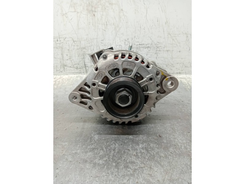 Recambio de alternador para kia ceed business referencia OEM IAM 3730003815  