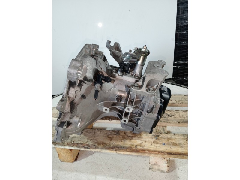 Recambio de caja cambios para chevrolet aveo berlina hatchback lt referencia OEM IAM A12W374 A120014576AHHW374 5V