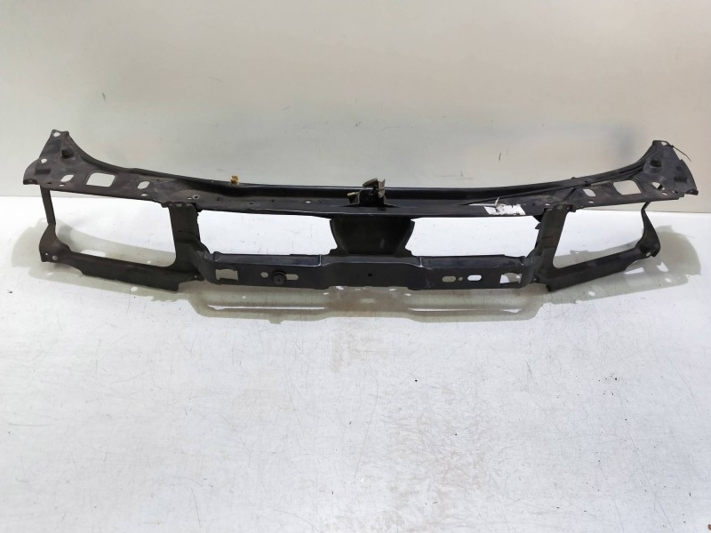 Recambio de panel frontal para volkswagen passat berlina (312) 2.0 referencia OEM IAM    Recambio de panel frontal para volkswagen passat berlina (312) 2.0 referencia OEM IAM