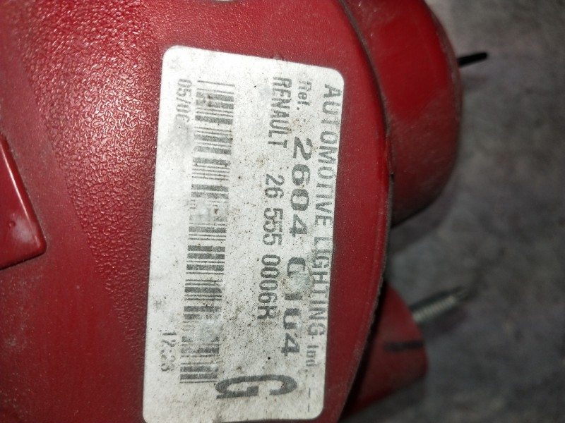 Recambio de piloto trasero izquierdo interior para renault laguna coupe initiale referencia OEM IAM 26040101 265550006R 