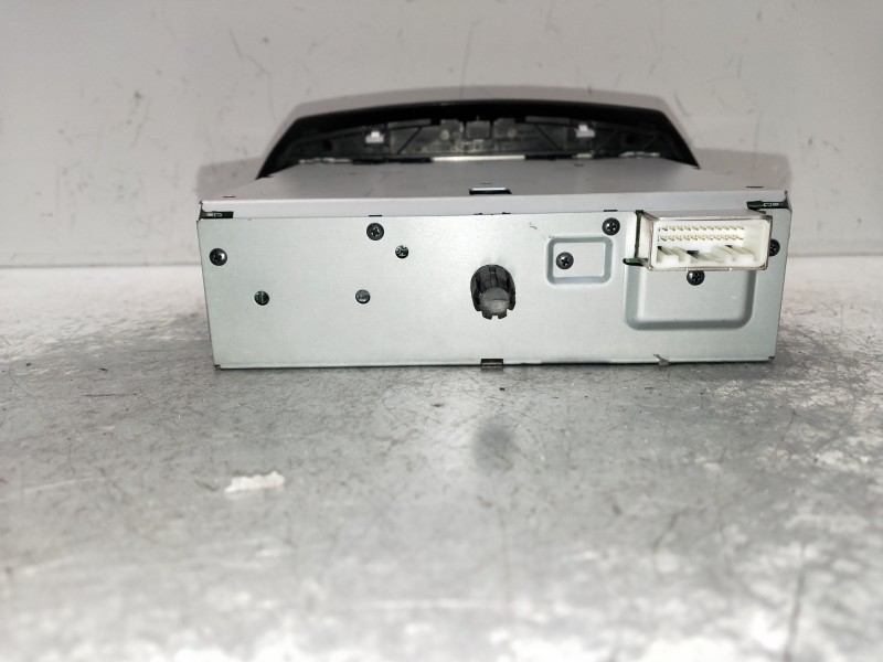 Recambio de sistema audio / radio cd para renault laguna coupe initiale referencia OEM IAM 281150053R  