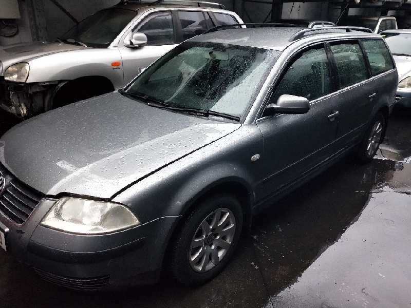 volkswagen passat variant (3b6) del año 2001