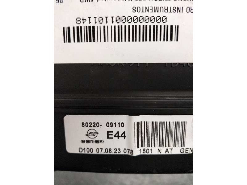 Recambio de cuadro instrumentos para ssangyong kyron 270 xdi limited 4wd referencia OEM IAM 8022009110 E44 