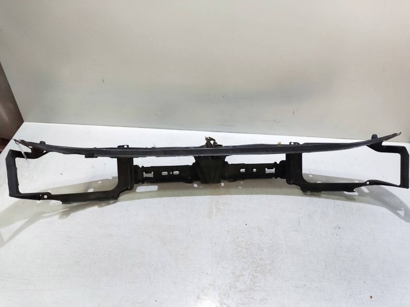 Recambio de panel frontal para volkswagen passat berlina (312) 2.0 referencia OEM IAM    Recambio de panel frontal para volkswagen passat berlina (312) 2.0 referencia OEM IAM