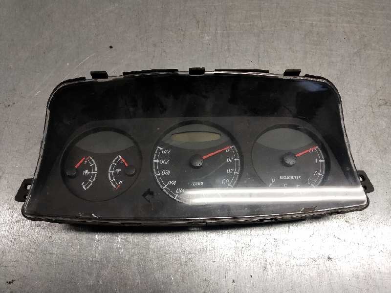 Recambio de cuadro instrumentos para ssangyong kyron 2.0 referencia OEM IAM 8021009050 E04 