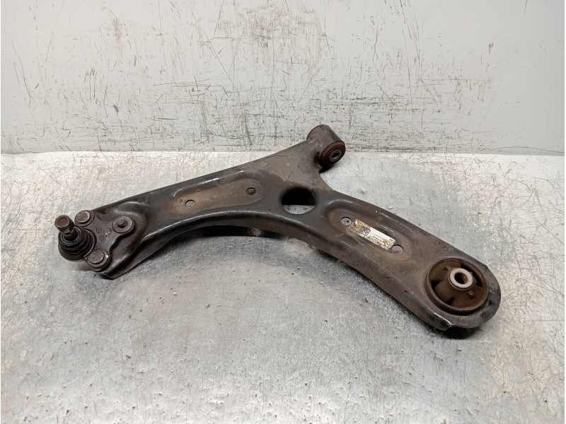 Recambio de brazo suspension inferior delantero izquierdo para kia ceed business referencia OEM IAM 54500G4AA0  