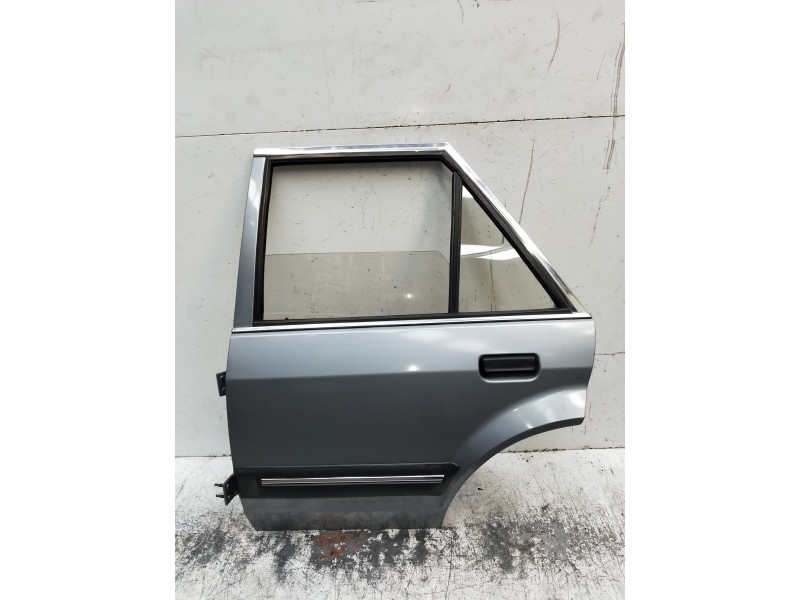 Recambio de puerta trasera izquierda para ford orion gl referencia OEM IAM   4P