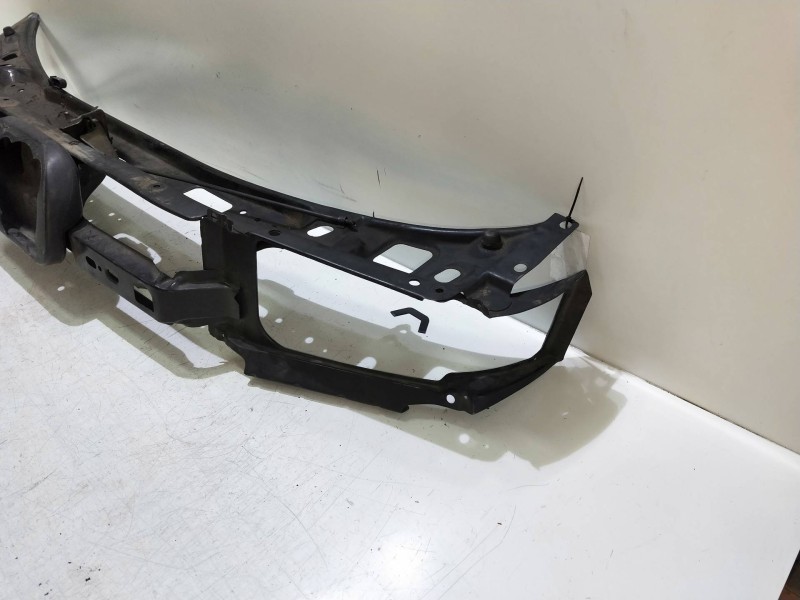 Recambio de panel frontal para volkswagen passat berlina (312) referencia OEM IAM   