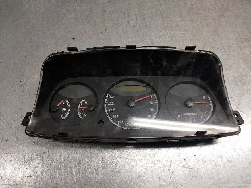 Recambio de cuadro instrumentos para ssangyong actyon 200 xdi referencia OEM IAM 8021031520 X01 