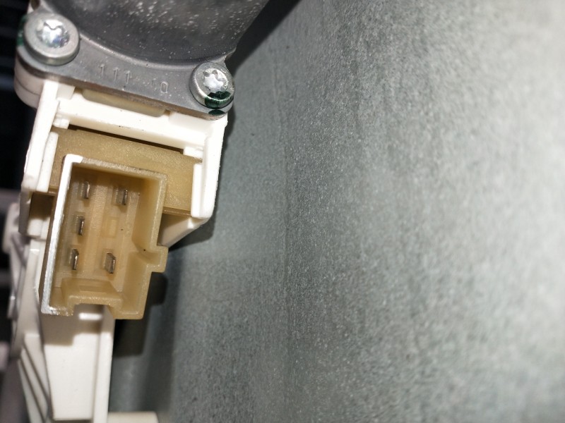 Recambio de elevalunas delantero derecho para mercedes clase m (w164) ml 300 cdi be 4-matic (164.121) referencia OEM IAM A168209