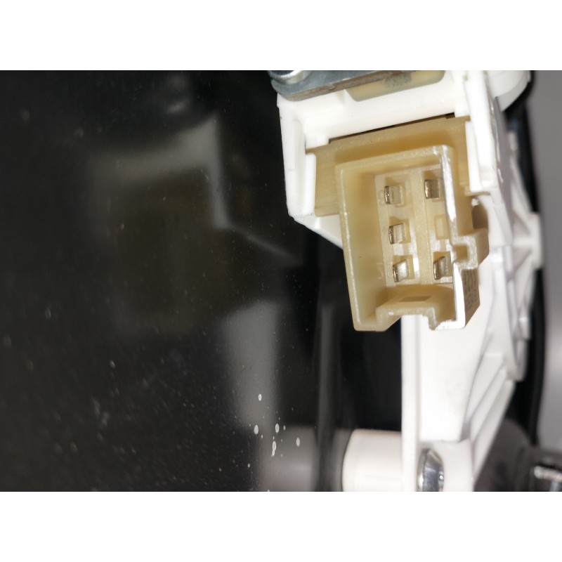 Recambio de elevalunas trasero izquierdo para mercedes clase m (w164) ml 300 cdi be 4-matic (164.121) referencia OEM IAM A164820