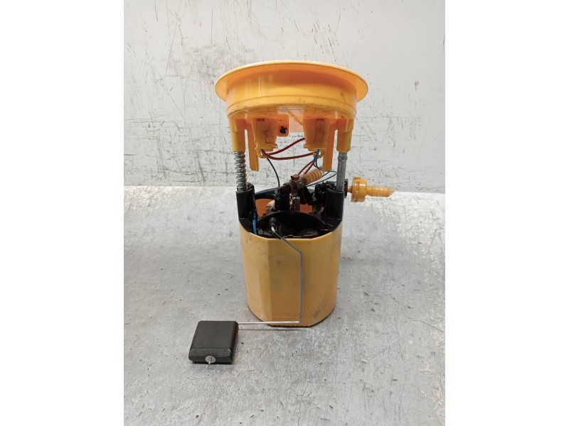 Recambio de bomba combustible para bmw serie 1 berlina (e81/e87) 118d referencia OEM IAM A2C53215722 7190943 