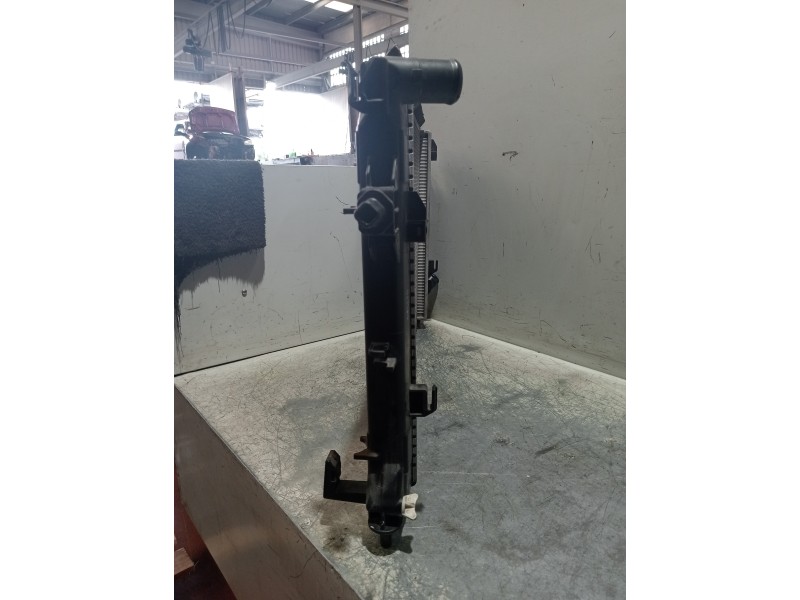 Recambio de radiador agua para kia ceed business referencia OEM IAM 25310J7000  