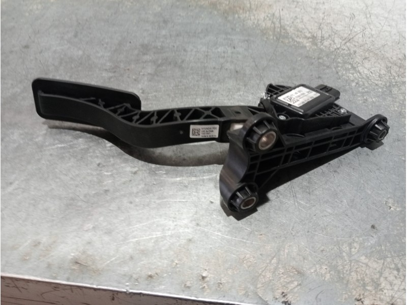Recambio de potenciometro pedal para kia ceed business referencia OEM IAM 32700G4200  