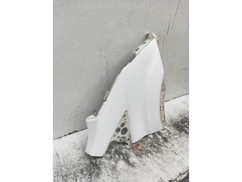 Recambio de aleta delantera derecha para ford transit custom kombi 300 l1 ambiente referencia OEM IAM   