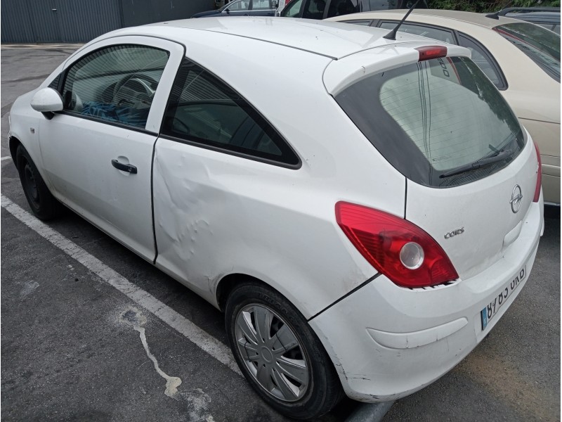 opel corsa d del año 2008