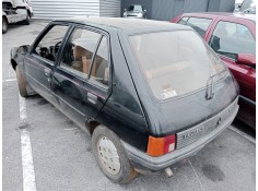 peugeot 205 berlina del año 1950 2