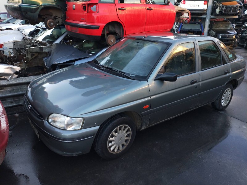 ford escort berl./turnier del año 1995