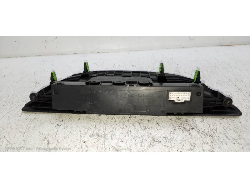 Recambio de pantalla multifuncion para kia cee´d 1.6 gdi cat referencia OEM IAM 94510A200WK  