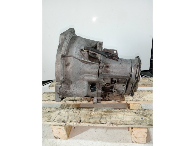 Recambio de caja cambios para ford orion gl referencia OEM IAM 83WLBB 0641174 5V