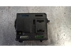 Recambio de modulo electronico para renault zoe referencia OEM IAM 284B15472R BCM953810 S180180060