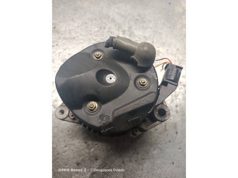 Recambio de alternador para toyota carina (t19) 2.0 berlina referencia OEM IAM 2706003040 0123325003 