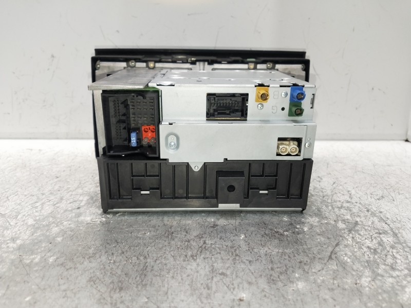 Recambio de sistema audio / radio cd para mercedes clase m (w164) ml 300 cdi be 4-matic (164.121) referencia OEM IAM A1649002401