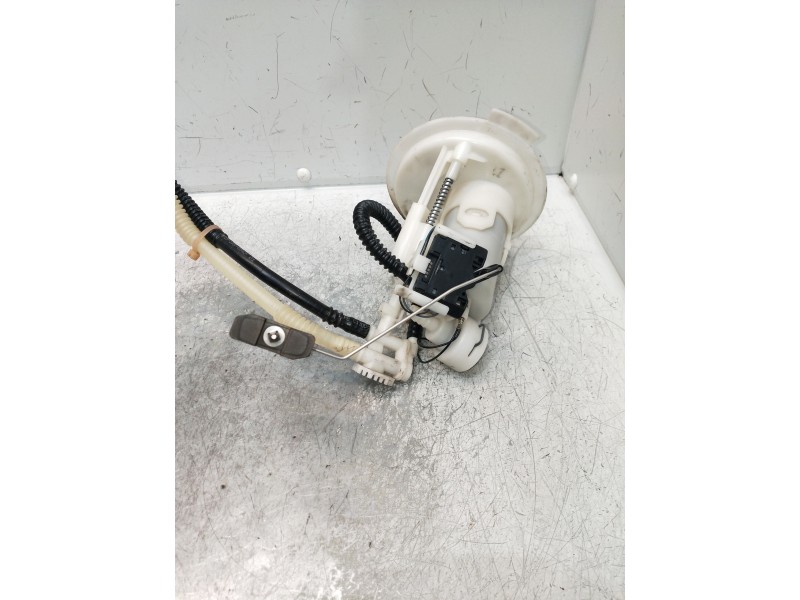 Recambio de bomba combustible para mercedes clase c (w204) lim. c 250 cgi blueefficiency (204.047) referencia OEM IAM A212470139