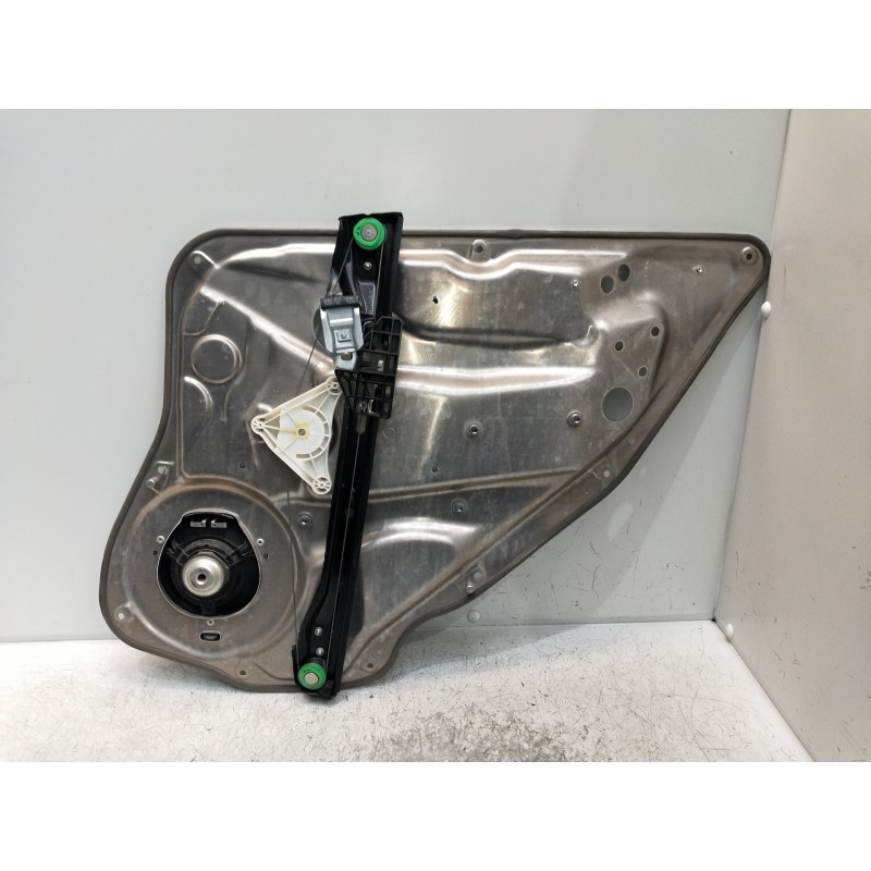 Recambio de elevalunas trasero izquierdo para mercedes clase c (w204) lim. c 250 cgi blueefficiency (204.047) referencia OEM IAM
