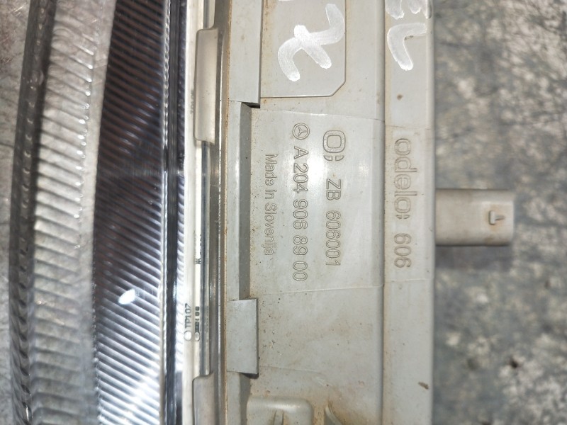 Recambio de faro antiniebla izquierdo para mercedes clase c (w204) lim. c 250 cgi blueefficiency (204.047) referencia OEM IAM A2