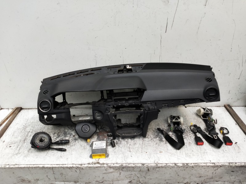 Recambio de kit airbag para mercedes clase c (w204) lim. c 250 cgi blueefficiency (204.047) referencia OEM IAM A2049013502 5WK44